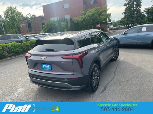 Used 2024 Chevrolet Blazer EV LT AWD/4WD image 12
