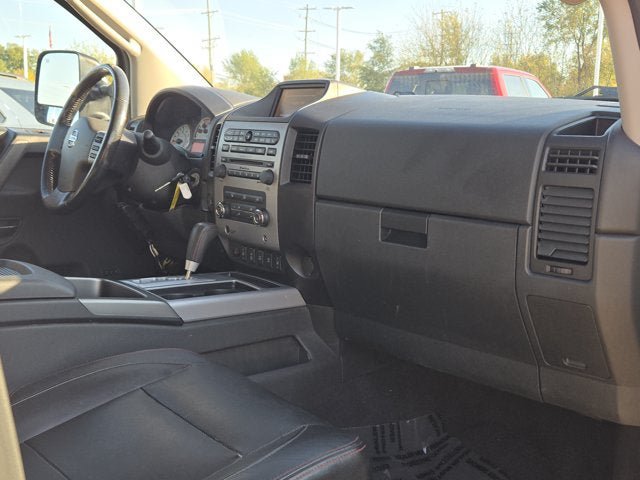 Used 2011 Nissan Titan PRO-4X w/ Pro-4x Technology Pkg AWD/4WD image 5