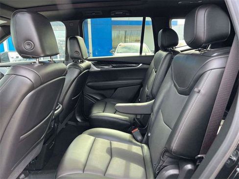 Used 2024 Cadillac XT6 Premium Luxury w/ LPO, Floor Liner Package image 11
