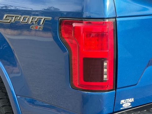 Used 2018 Ford F150 Lariat w/ Equipment Group 502A Luxury AWD/4WD image 27