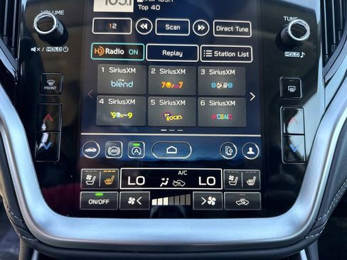 Used 2023 Subaru Outback Touring image 33