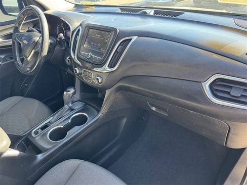 Used 2019 Chevrolet Equinox LT image 5