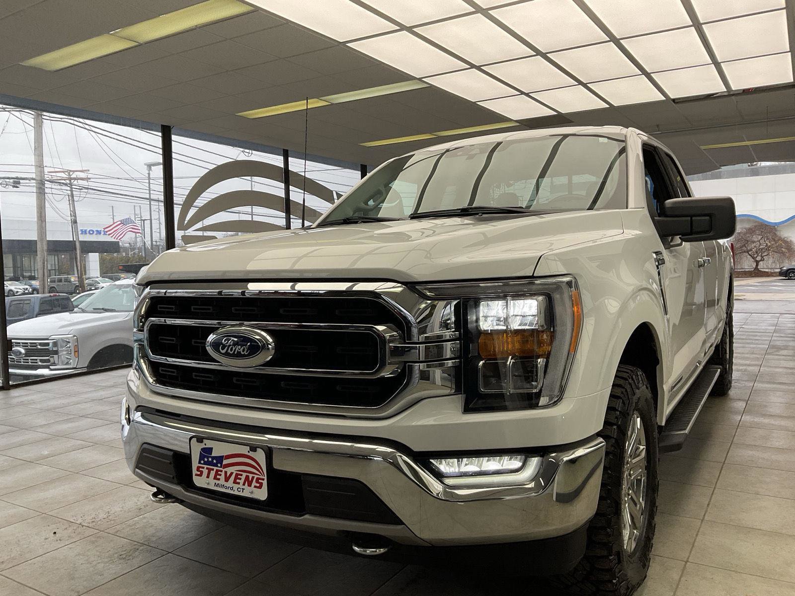 Used 2021 Ford F150 XLT w/ Equipment Group 302A High AWD/4WD image 3