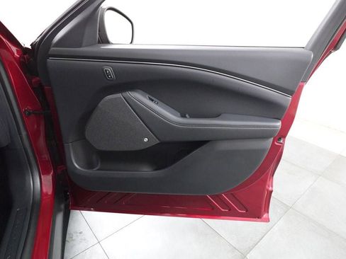 Used 2025 Ford Mustang Mach-E Premium AWD/4WD image 32