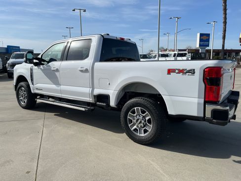 New 2026 Ford F250 Lariat w/ FX4 Off-Road Package AWD/4WD image 6