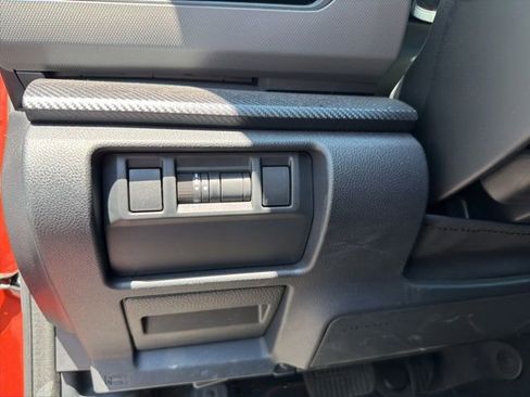 Used 2024 Subaru Crosstrek 2.5i Limited w/ Crosstrek Mirror Package AWD/4WD image 21