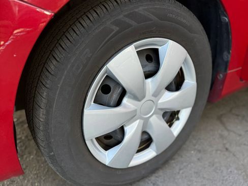 Used 2011 Toyota Corolla LE FWD image 9