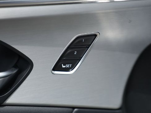 New 2025 Acura TLX w/ Technology Package image 26