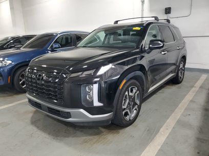 Used 2023 Hyundai Palisade Limited w/ Cargo Package