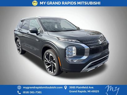 New 2025 Mitsubishi Outlander SEL