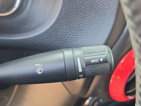 Used 2016 Jeep Wrangler Sport w/ Connectivity Group AWD/4WD image 16