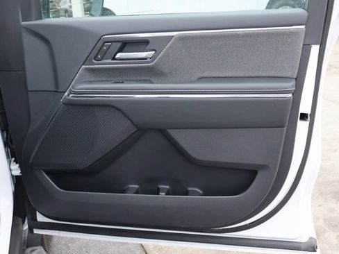 New 2026 GMC Sierra EV Elevation image 26