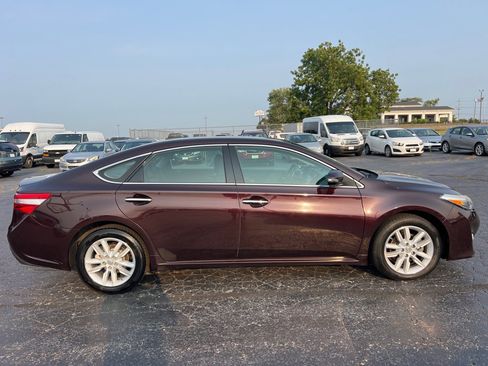 Used 2013 Toyota Avalon image 8
