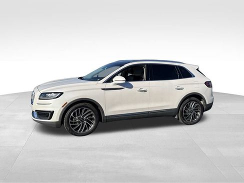 Used 2019 Lincoln Nautilus Reserve image 6