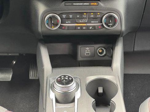 New 2026 Ford Escape ST-Line w/ Cold Weather Package image 9