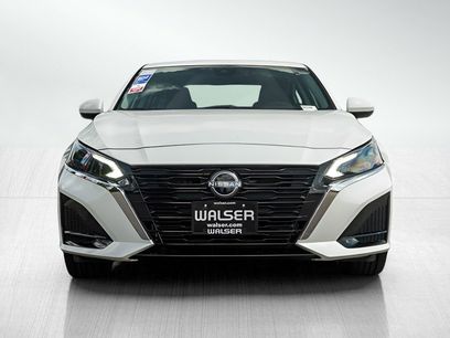 New 2025 Nissan Altima 2.5 SV w/ SV Premium Package