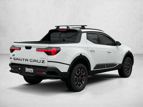 Used 2022 Hyundai Santa Cruz SEL Premium image 5