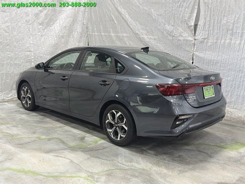 Used 2019 Kia Forte LXS FWD image 7