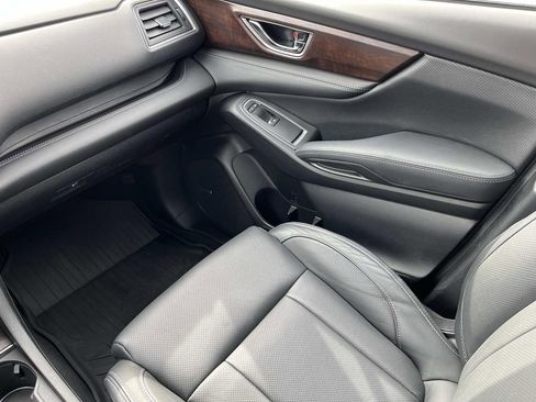 Used 2024 Subaru Ascent Touring image 13