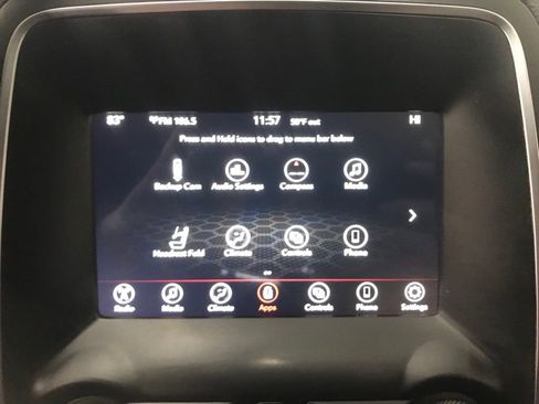 Used 2020 Dodge Durango SXT image 19