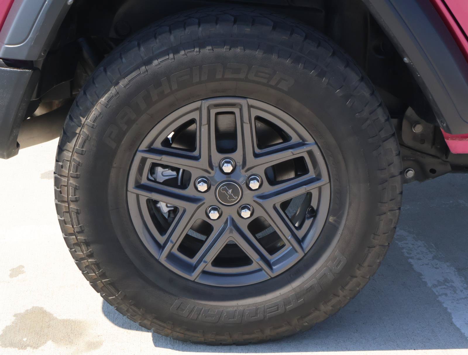 Used 2024 Jeep Wrangler Unlimited Sport AWD/4WD image 10