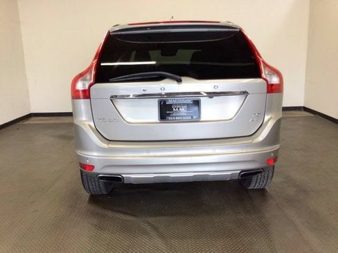 Used 2015 Volvo XC60 T5 Platinum AWD/4WD image 5