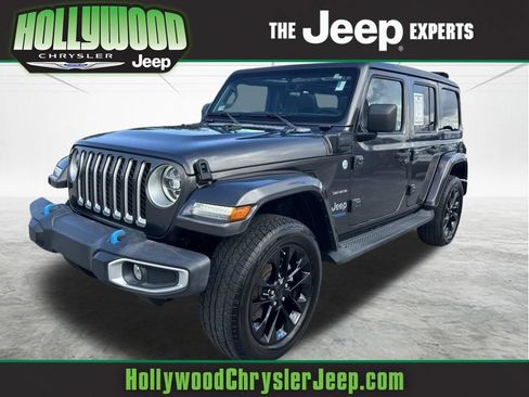 Used 2022 Jeep Wrangler Unlimited Sahara w/ Safety Group AWD/4WD image 1