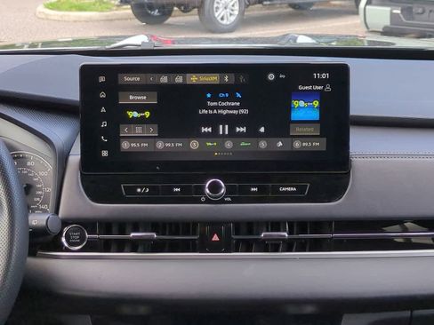Used 2025 Mitsubishi Outlander SE FWD image 18