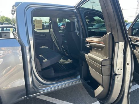 Used 2023 GMC Sierra 1500 Elevation AWD/4WD image 37