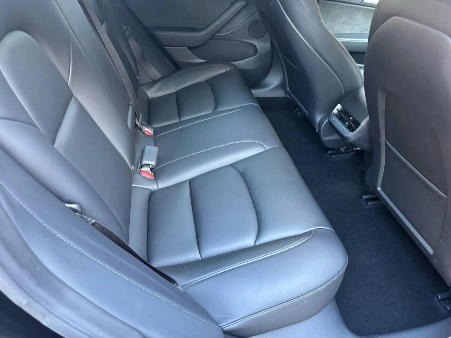 Used 2023 Tesla Model 3 Standard Range RWD image 11