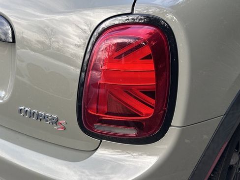 Used 2019 MINI Cooper S image 7