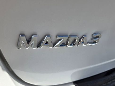 New 2026 MAZDA MAZDA3 2.5 S Hatchback w/ Premium Pkg FWD image 11