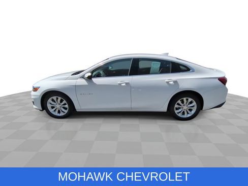 Used 2022 Chevrolet Malibu LT FWD image 5