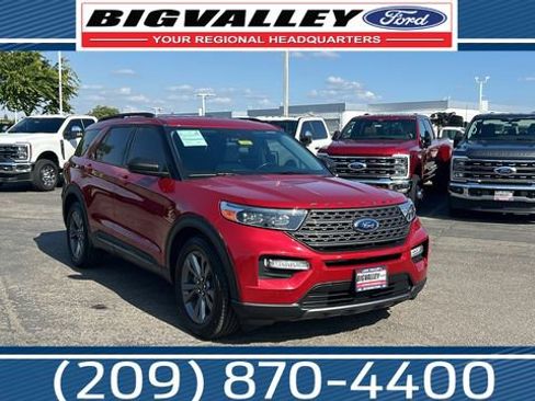 Certified 2021 Ford Explorer XLT w/ Equipment Group 202A RWD image 1