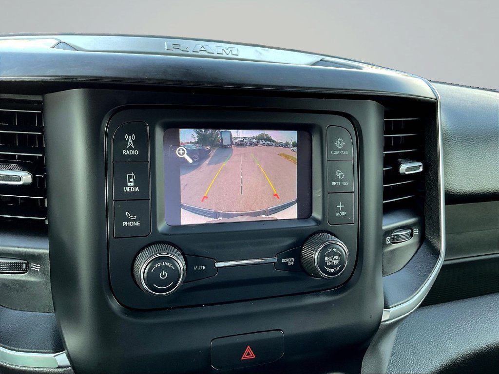 Used 2024 RAM 1500 Big Horn AWD/4WD image 17
