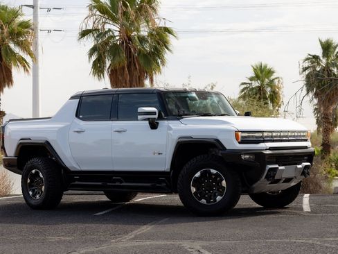 Used 2022 GMC Hummer EV Edition 1 w/ LPO, Illumination Package AWD/4WD image 3