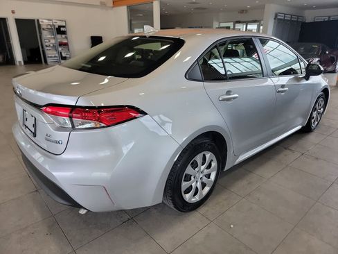 Used 2024 Toyota Corolla LE FWD image 8
