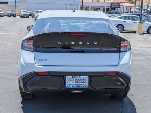 New 2026 Nissan Leaf w/ Floor Mat Package (S+) FWD image 4