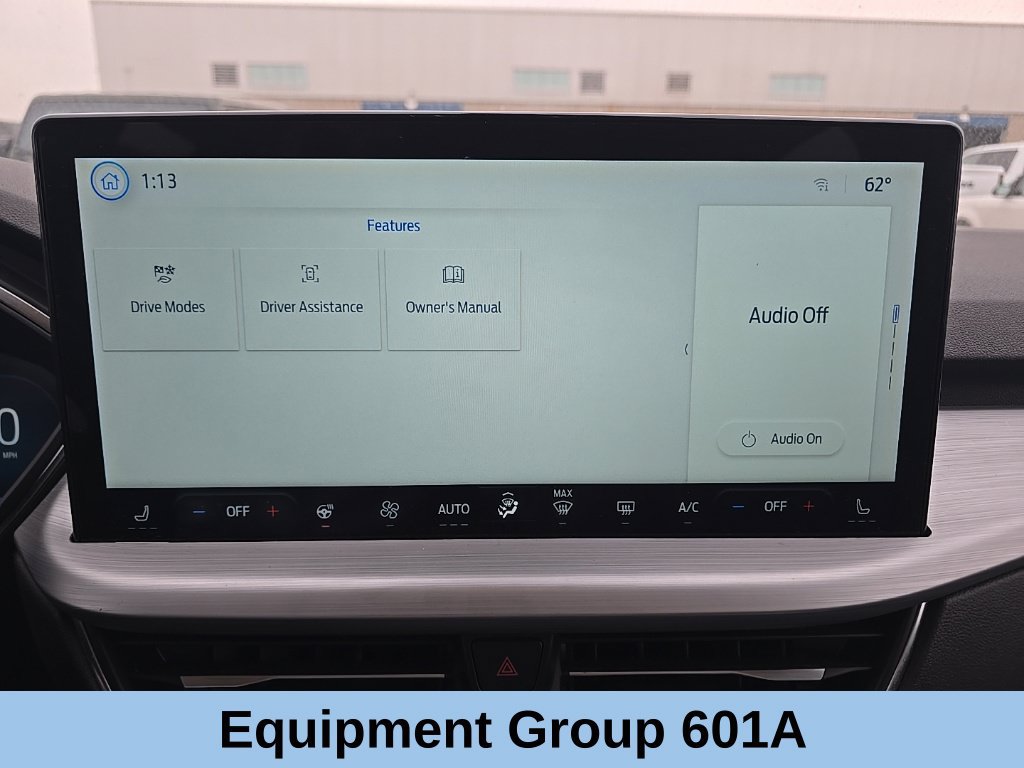 Used 2025 Ford Escape Platinum AWD/4WD image 26