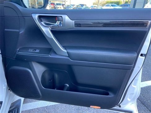 Certified 2023 Lexus GX 460 Premium image 30