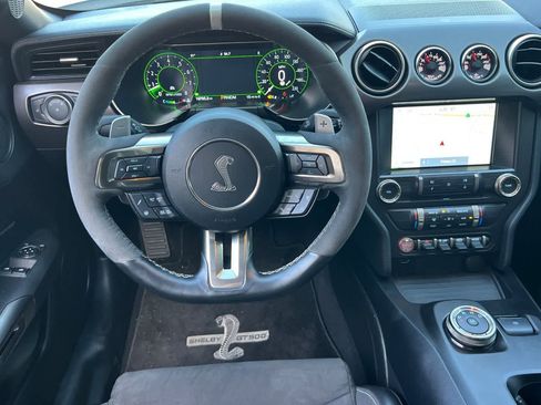 Used 2021 Ford Mustang Shelby GT500 w/ Technology Package RWD image 16