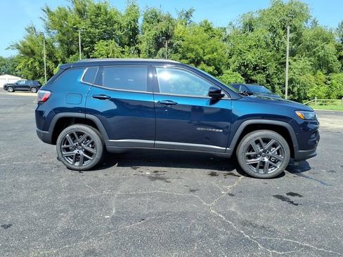 New 2026 Jeep Compass Limited AWD/4WD image 8