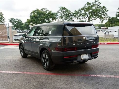 New 2026 Hyundai Santa Fe SE image 4
