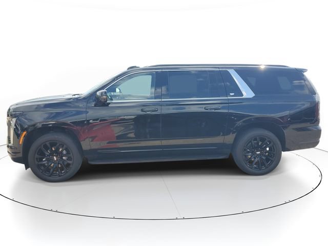 Used 2025 Cadillac Escalade ESV Premium Luxury AWD/4WD image 2