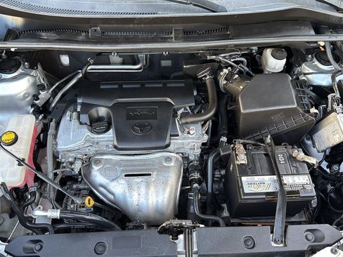 Used 2014 Toyota RAV4 LE image 23