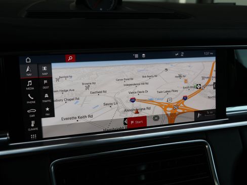 Used 2017 Porsche Panamera 4S image 24