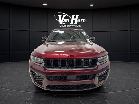 New 2026 Jeep Grand Cherokee Limited image 12