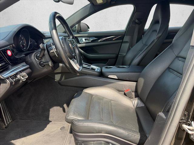 Used 2018 Porsche Panamera 4 AWD/4WD image 17