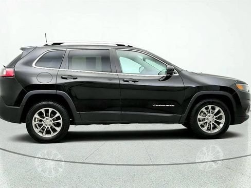 Used 2021 Jeep Cherokee Latitude Plus FWD image 4