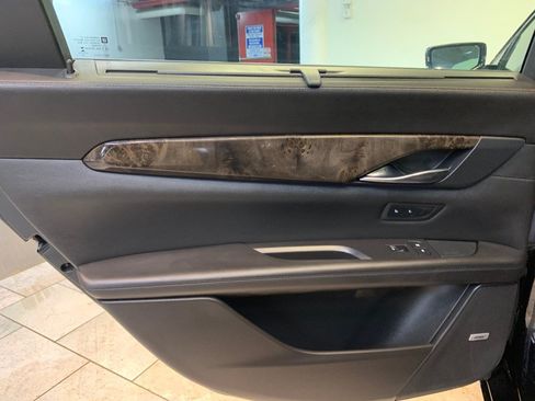 Used 2016 Cadillac CT6 Premium Luxury w/ Active Chassis Package AWD/4WD image 43